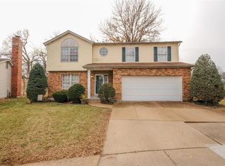 6948 Lake Park Cir, Saint Louis, MO