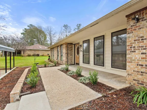 208 Treetop Ln, Hideaway, TX 75771