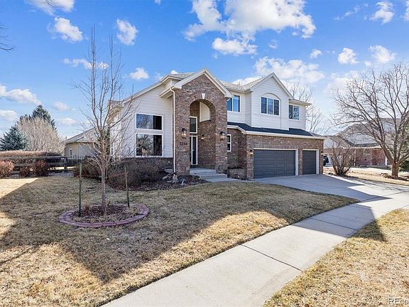 2nd image of 2240 Summitview Drive