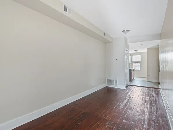 350 7th Street image 2 of 10