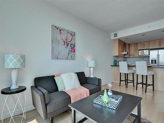 5th image of 300 Bowie St APT 2202