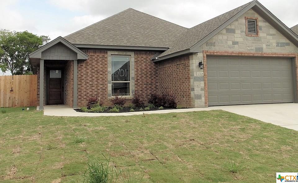 1st image of 2701 Crystal Ann Dr