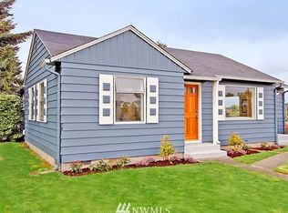 3204 SW 100th St, Seattle, WA 98126