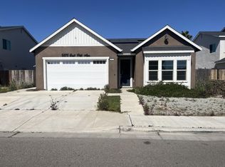 5875 E Pitt Ave, Fresno, CA