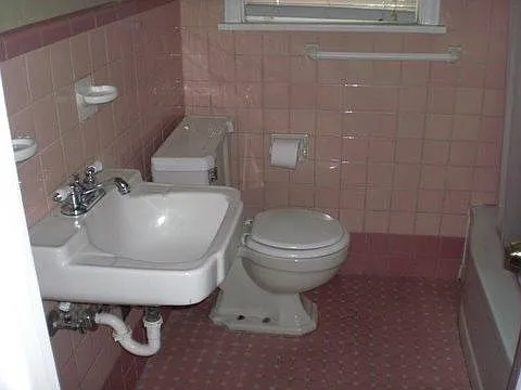 625 NW 10th Ave — Photo 9