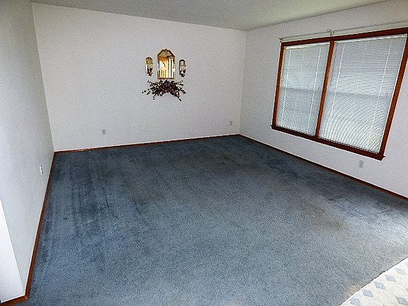 3rd image of 2229 Citation Ave