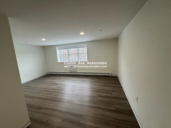 1741 Washington St, Braintree, MA