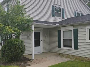 625 Canterbury Ln, Medina, OH 44256