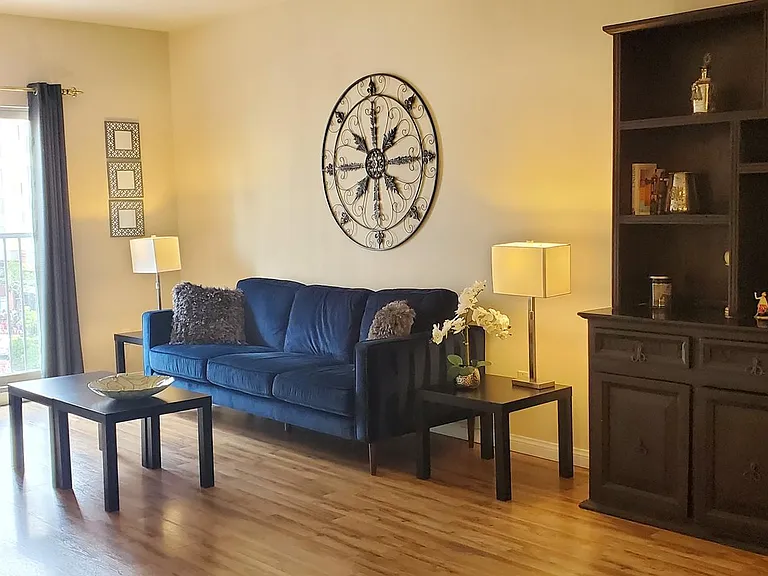 450 J St #4111 — Photo 16