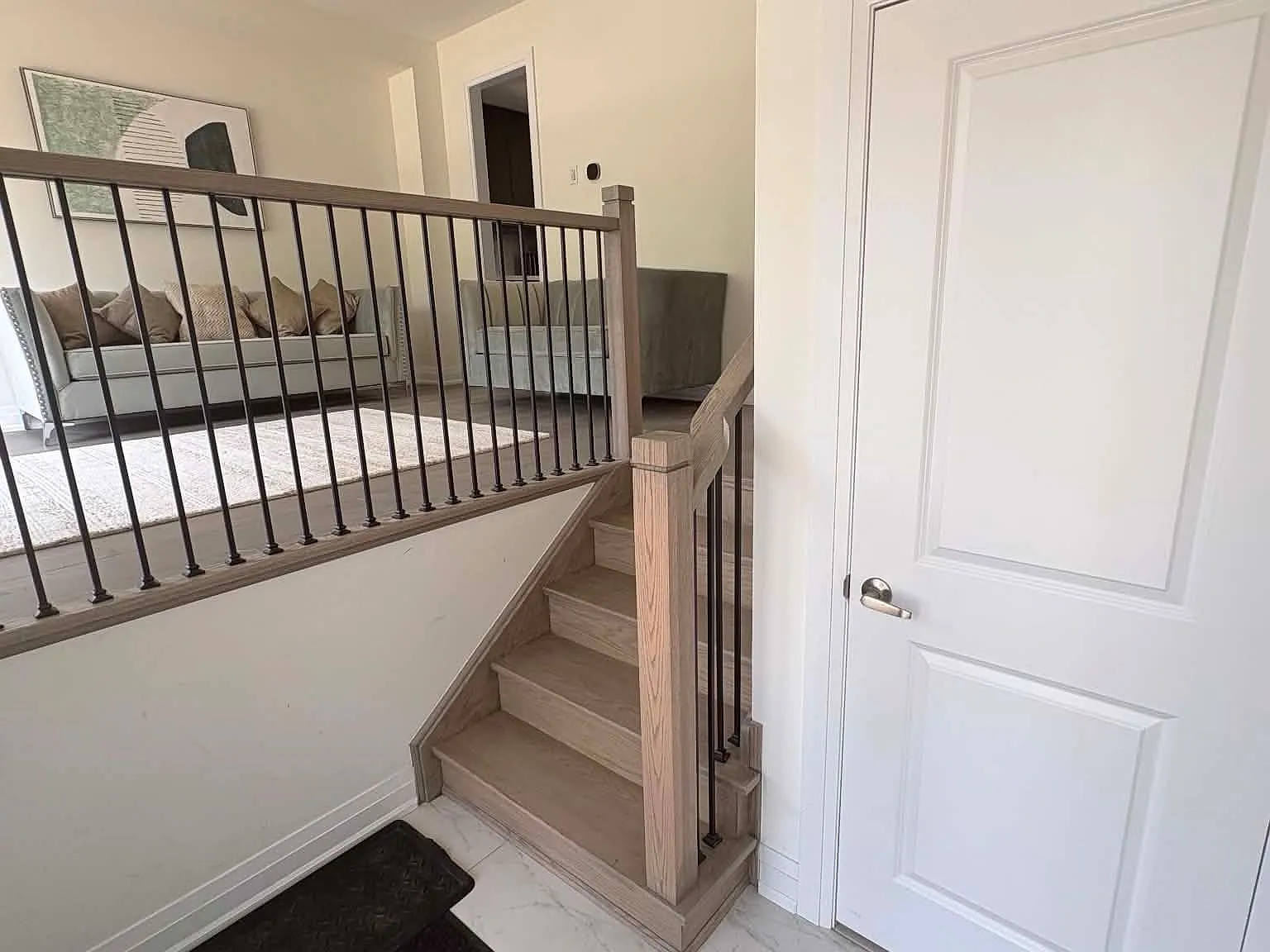 4 bed, $2,700 — Photo 2