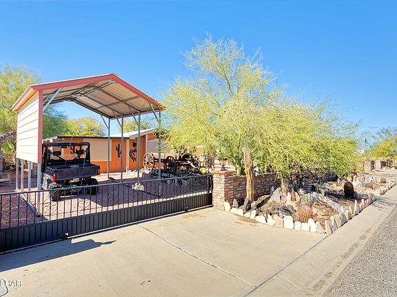 3rd image of 49556 Rainbow Ln