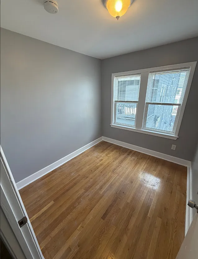 Building Photo - 108 Adams St #2L