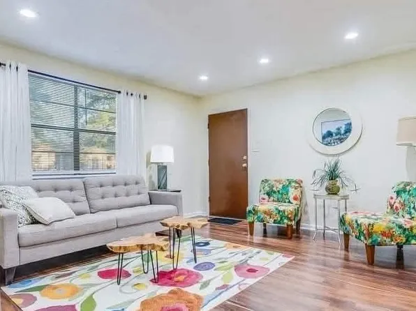 1 Green Gate Ct, Savannah, GA 31405
