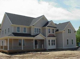 26 Charter Ridge Rd, Newtown, CT 06482