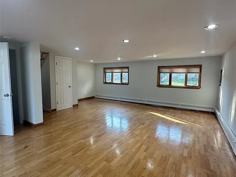 25 Cumberland Rd — Photo 13