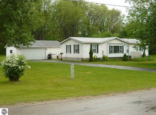 4560 Benson Rd, Cadillac, MI 49601