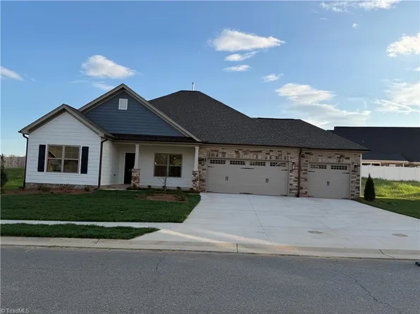 203 Royal Pines Dr, Trinity, NC 27370