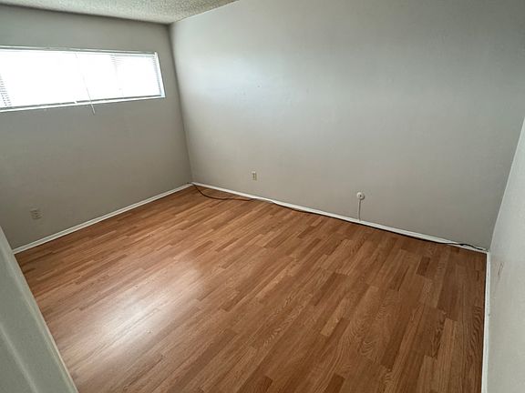 3rd image of 1609 W Court St APT 7