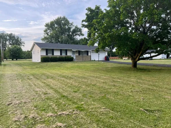 778 Hibbs Rd, Lockbourne, OH 43137
