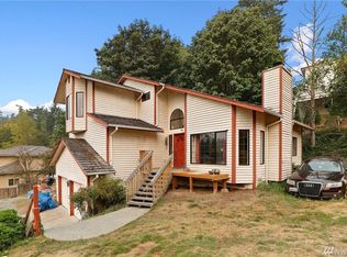 23549 39th Ave W, Brier, WA 98036