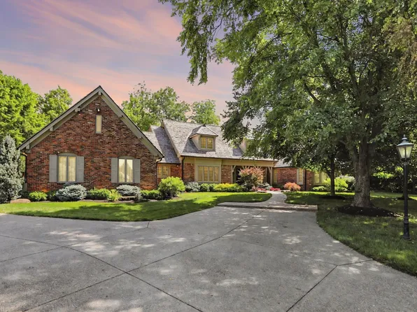 8661 Williamshire West Dr, Indianapolis, IN 46260
