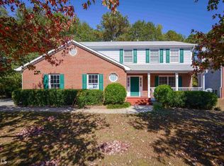 1905 Rockside Ln, Snellville, GA 30078