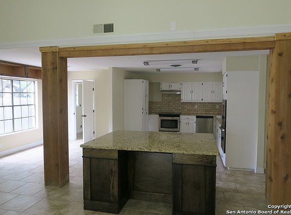 3rd image of 1014 Homeric Dr