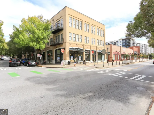933 Garrett St SE APT 306, Atlanta, GA 30316