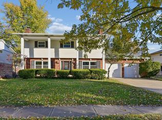 8190 Riovista Dr, Cincinnati, OH 45255