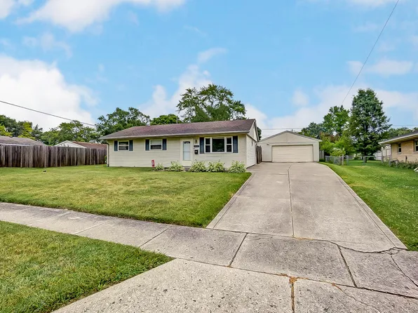 4494 Blough Dr, Enon, OH 45323