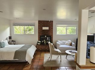823 Litchfield Ln #D, Santa Barbara, CA 93109