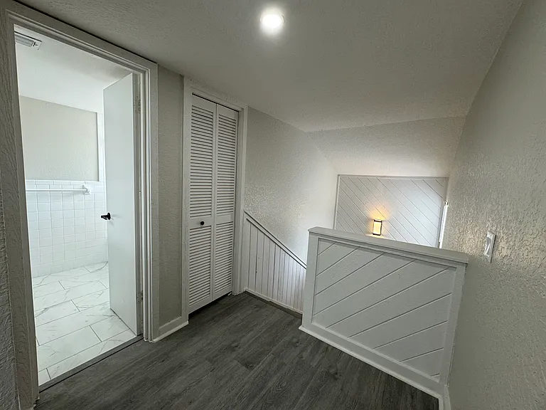 624 Desoto Dr — Photo 17