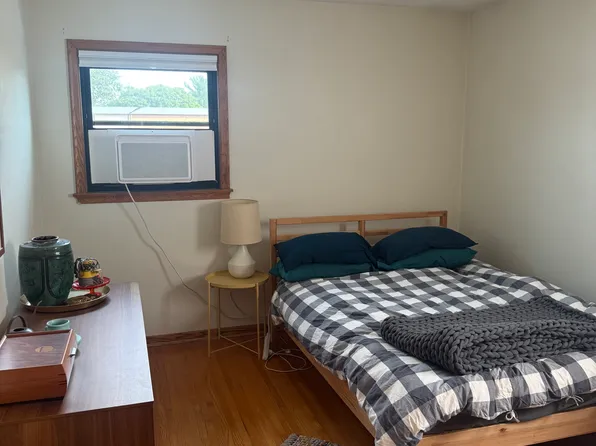 3020 W 44th St APT 3, Minneapolis, MN 55410