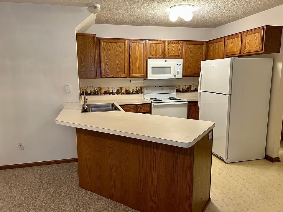 1st image of 1729 Riverwood Dr #64