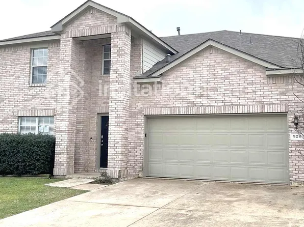 926 Gillon Dr, Arlington, TX 76001