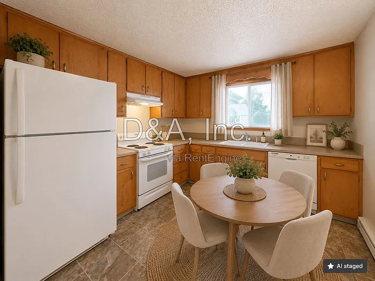 605 NW Kings Blvd #2 — Photo 4