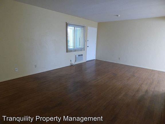 4th image of 110 W Renette Ave APT 11