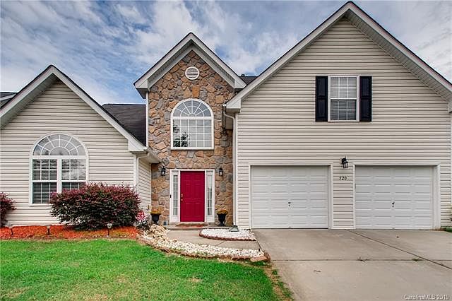 1st image of 520 Cool Creek Dr