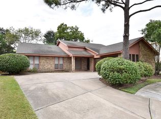 8806 Hydethorpe Dr, Houston, TX 77083
