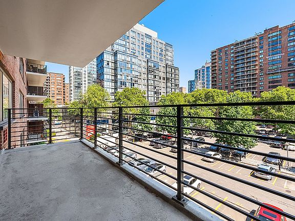 4th image of 382 Central Park W APT 3X