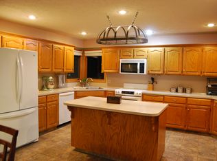 1814 S 169th Cir, Omaha, NE 68130