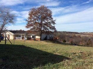 5500 Fairfield Ln, Washington, MO 63090