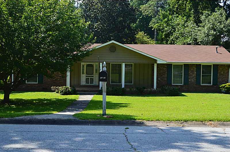 1st image of 1119 McCormick Way SW