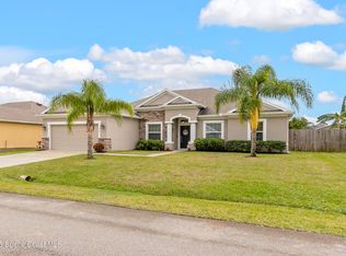 980 Hosbine St SE, Palm Bay, FL 32909