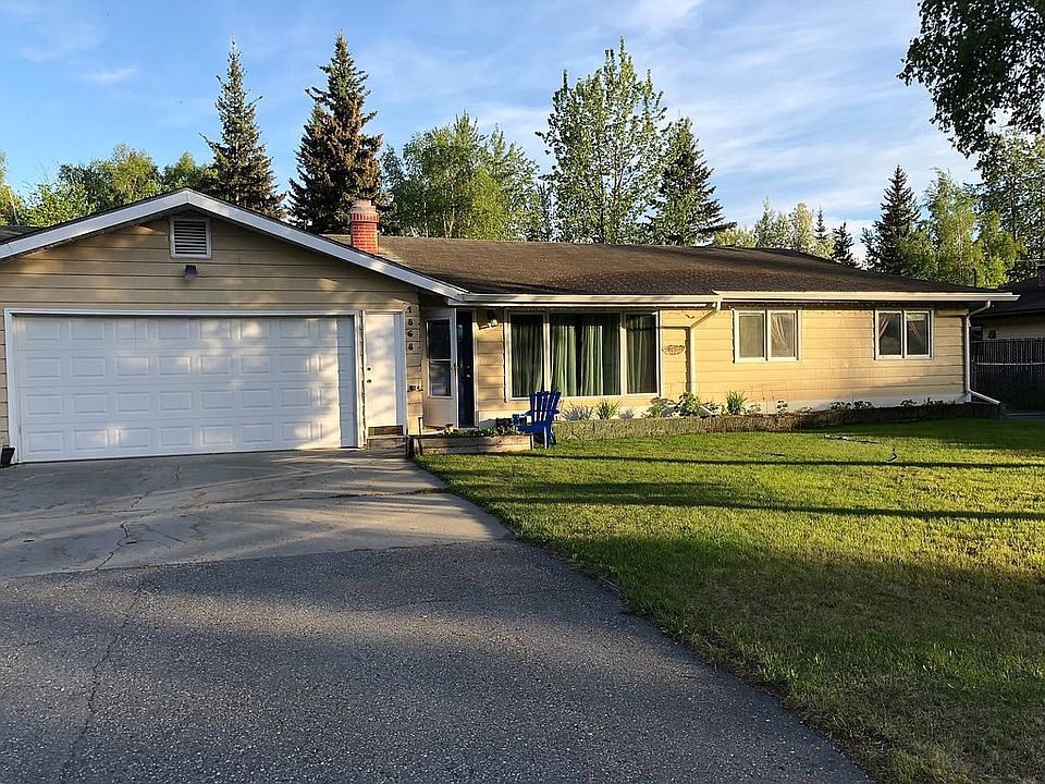 2nd image of 1868 Bridgewater Dr