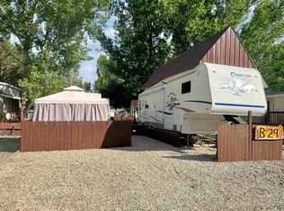 29 B St, Cascade, ID 83611