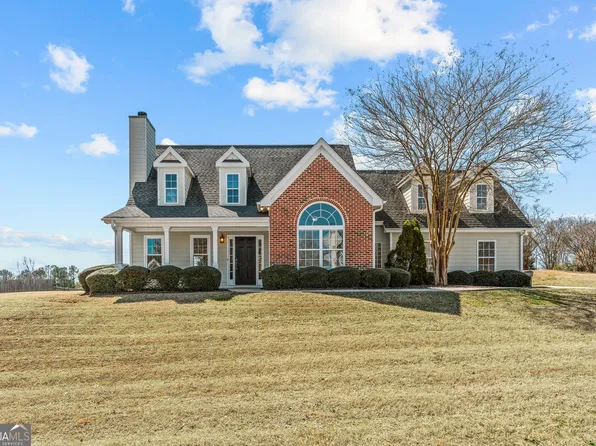 290 Village Dr, Jefferson, GA 30549