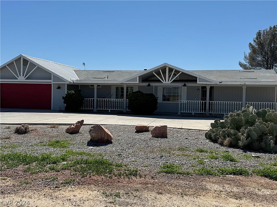 1st image of 861 W Janet Ln
