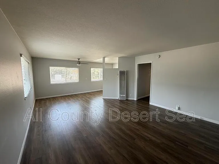 414 13th St #C — Photo 3