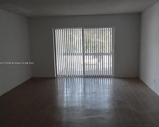 4th image of 4017 N University Dr #206